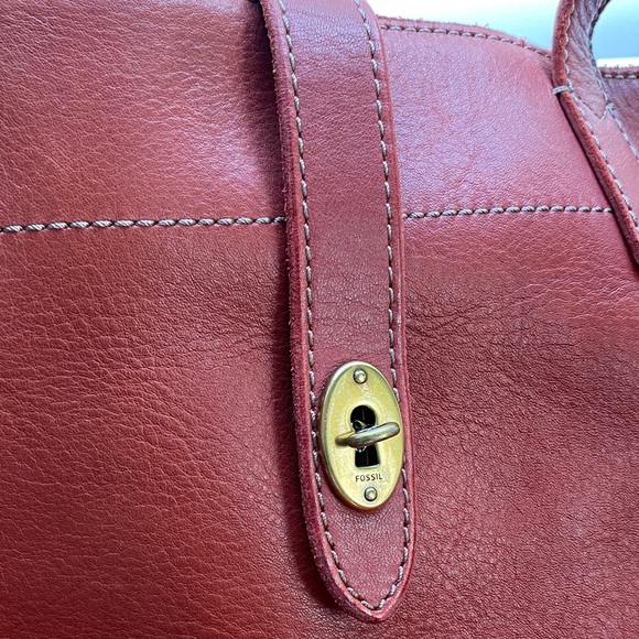 Fossil Large Oxblood Leather Tote | Slouchy Minimal Shoulder Bag - Picture 9 of 9